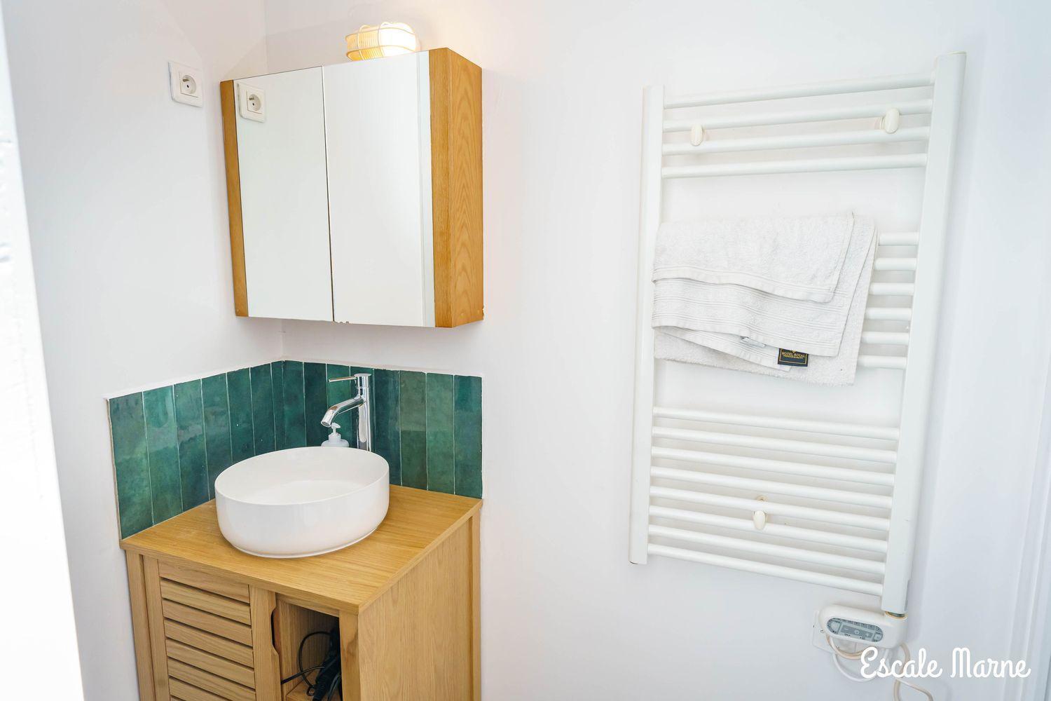 Escale-Marne Fr - 202 - Free Parking - Free Luggage Storage - All Equipped - Linen Included - Washing Machine - 10Mn Walk Metro 8 - Rer A - Panoramic View - From 1 To 14 Guests Maisons-Alfort Zimmer foto