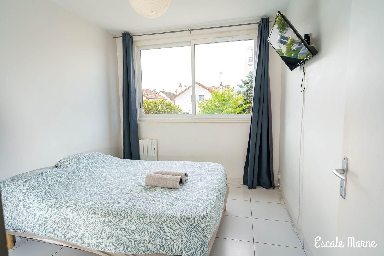 Escale-Marne Fr - 202 - Free Parking - Free Luggage Storage - All Equipped - Linen Included - Washing Machine - 10Mn Walk Metro 8 - Rer A - Panoramic View - From 1 To 14 Guests Maisons-Alfort Zimmer foto