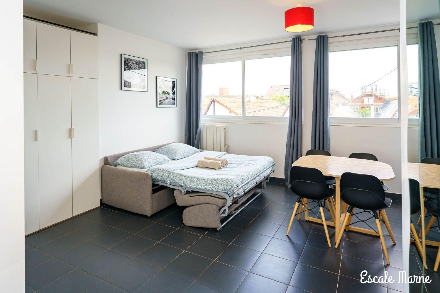 Escale-Marne Fr - 202 - Free Parking - Free Luggage Storage - All Equipped - Linen Included - Washing Machine - 10Mn Walk Metro 8 - Rer A - Panoramic View - From 1 To 14 Guests Maisons-Alfort Zimmer foto