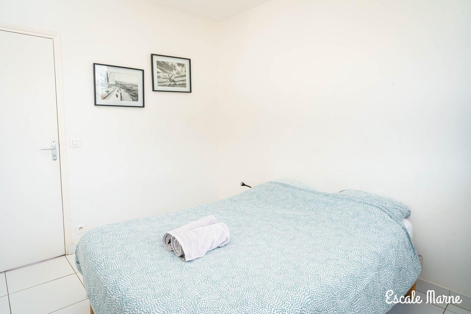 Escale-Marne Fr - 202 - Free Parking - Free Luggage Storage - All Equipped - Linen Included - Washing Machine - 10Mn Walk Metro 8 - Rer A - Panoramic View - From 1 To 14 Guests Maisons-Alfort Zimmer foto